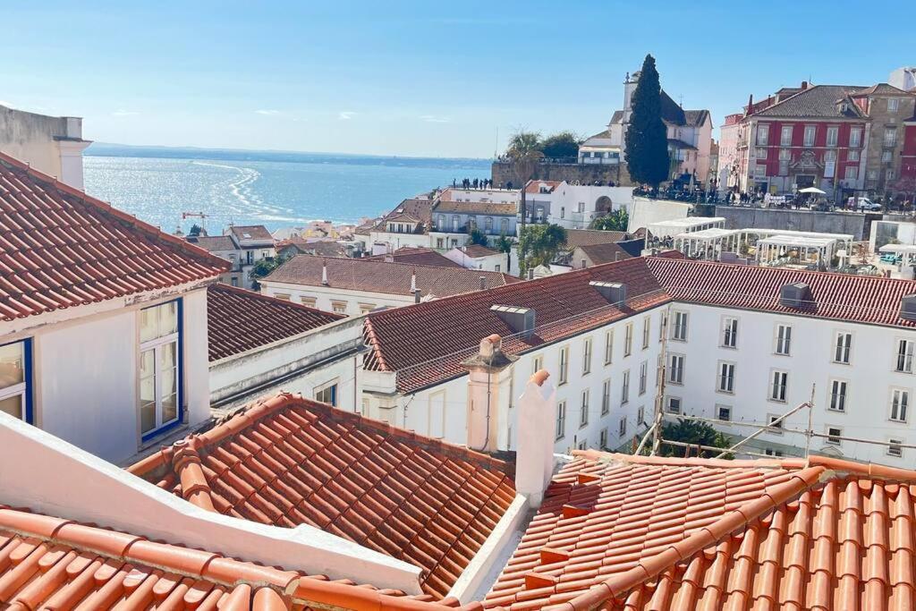 Appartamento Sao Vicente IV - Eco-Flat With French Balcony & View Lisbona Esterno foto